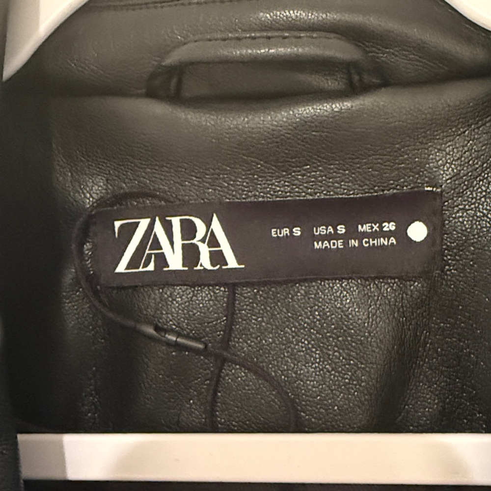 Zara Black Faux Leather Blazer Small - Picture 6 of 12